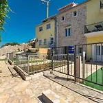 Apartman Stone Casa *