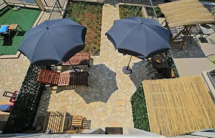 Stone Casa Apartament